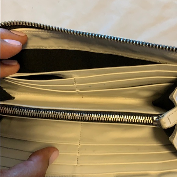 MCQ Wallet - Picture 7 of 10